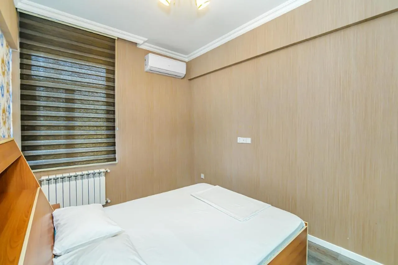 M Estate 1 room Targovi Bakú